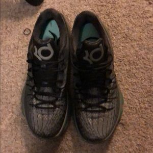 KD LOWS SIZE 12